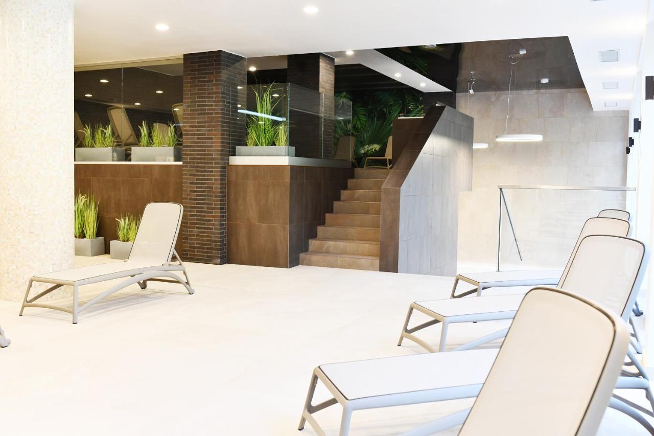 Navigator -lux Nadmorskie Tarasy Apartment Kolobrzeg